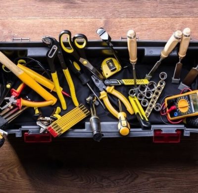 Gli indispensabili in casa: la valigia porta attrezzi
