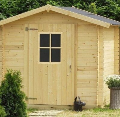 Ricovero attrezzi, perché averlo in giardino